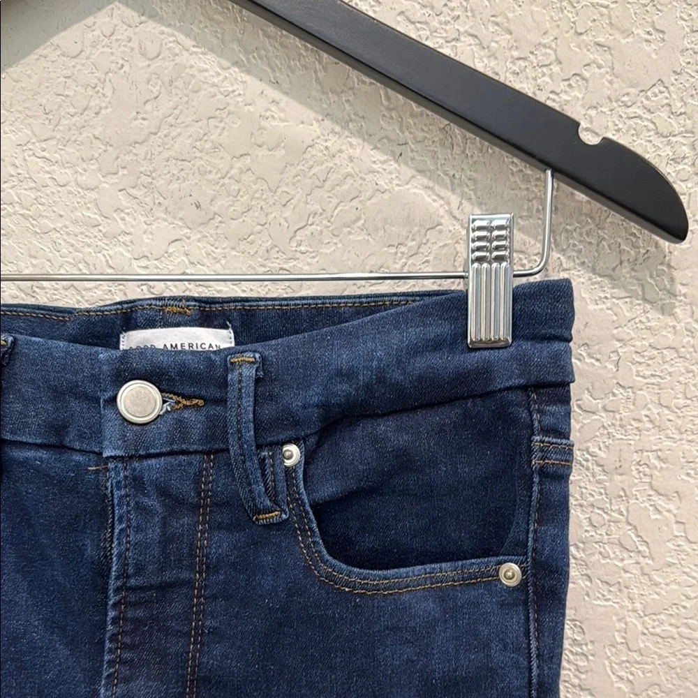Women's Dark Blue Jeans size 26